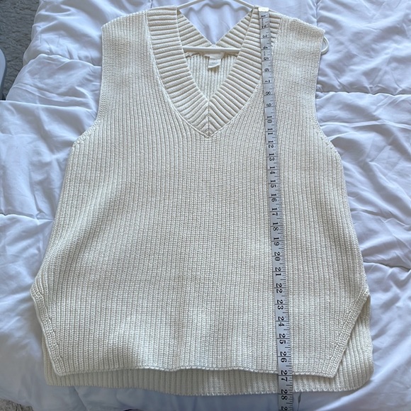 H&M Cream Sleeveless Long Sweater Vest - Picture 5 of 7